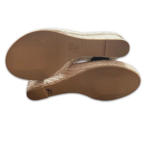 Gorgeous Stuart Weitzman Black Suede Wedge Sandals - Picture 9 of 11